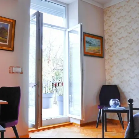 Aparthotel Gracia